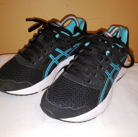 asics womens running shoes size 5.5